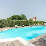 ベッド・アンド・ブレックファスト Pietramare Luxury