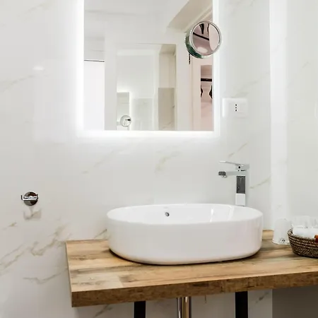 Nocleg ze śniadaniem Pietramare Luxury 4*