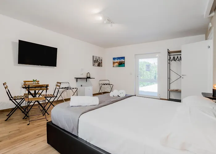 Pietramare Luxury Nocleg ze śniadaniem 4*