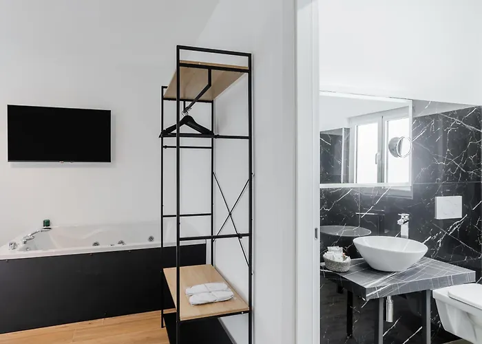 Pietramare Luxury Nocleg ze śniadaniem 4*